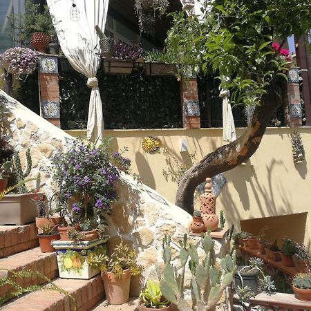 Casa Donna Fiorella Tipica Siciliana Taormina Eksteriør bilde